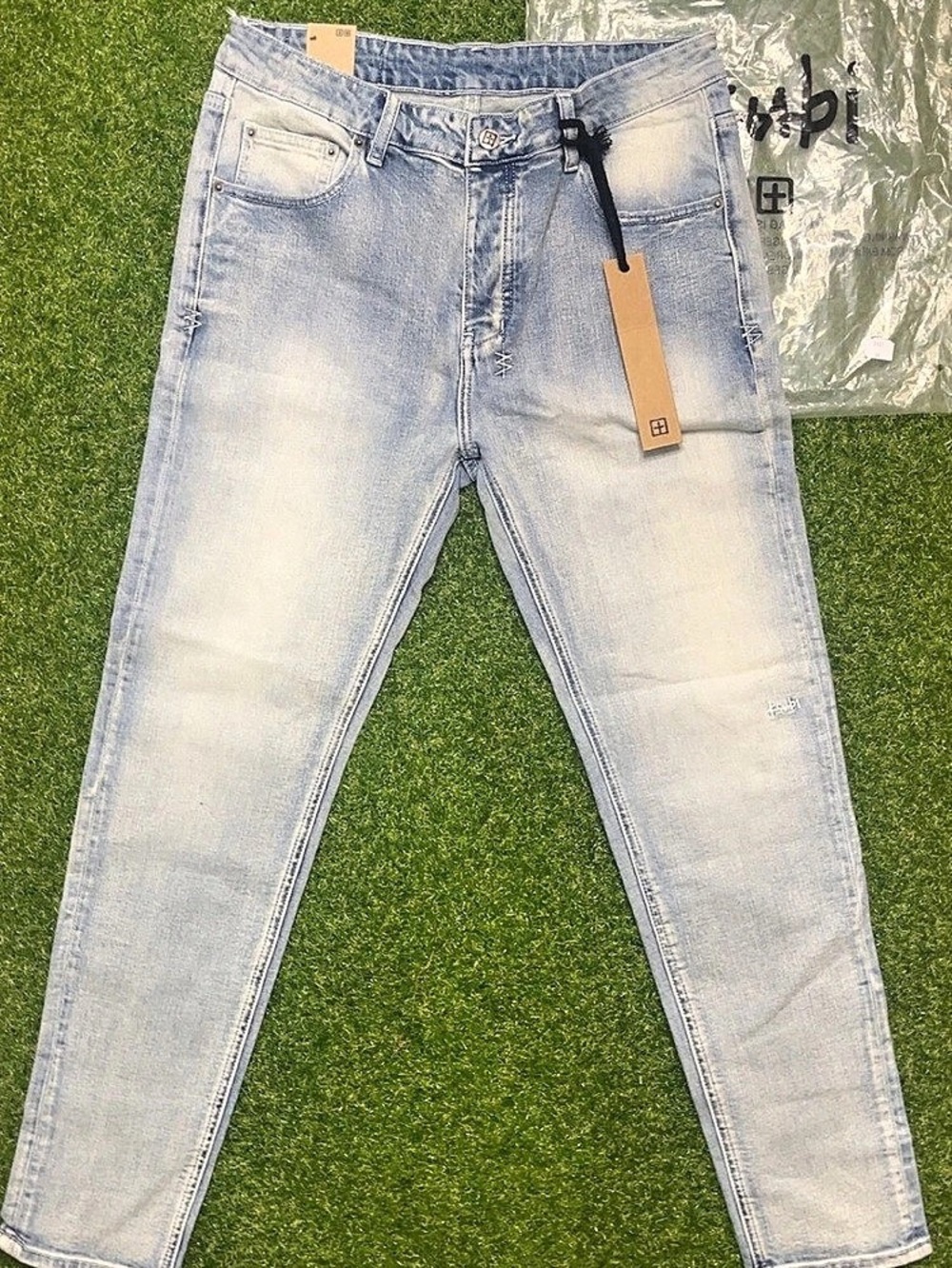 NWT Ksubi Chitch Slim Tapered Stretch Denim Jeans Light Wash 36
